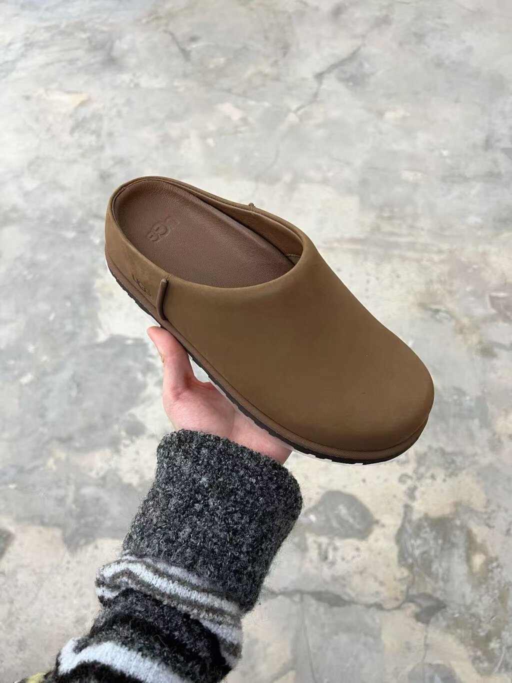 כפכפים UGG – תמונה 9