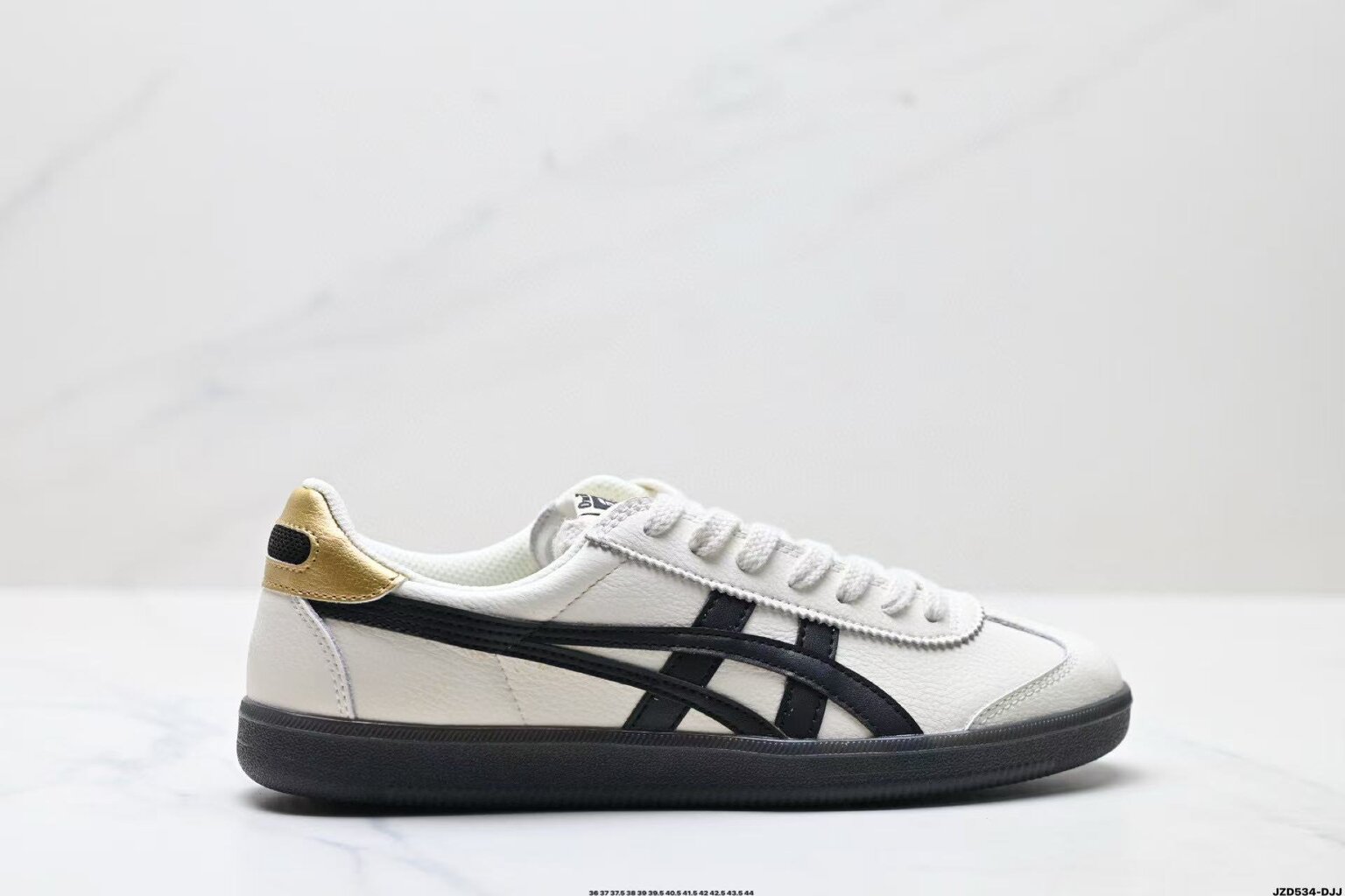 אסיקס tiger onitsuka