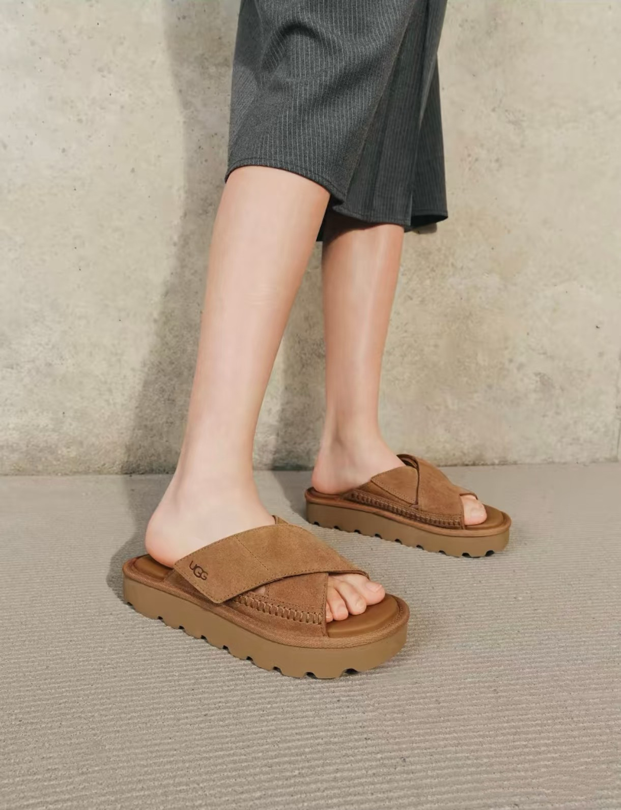 כפכפים UGG – תמונה 11