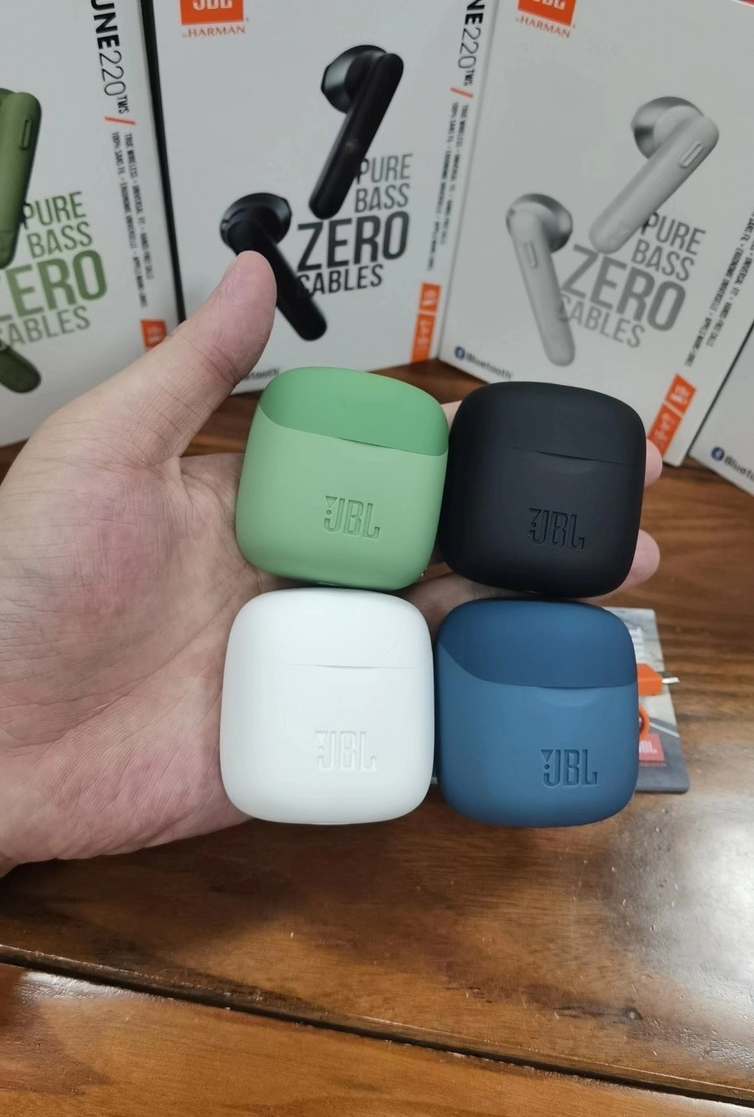 אוזניות JBL tune 220 – תמונה 8