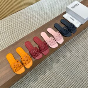כפכפים LOEWE
