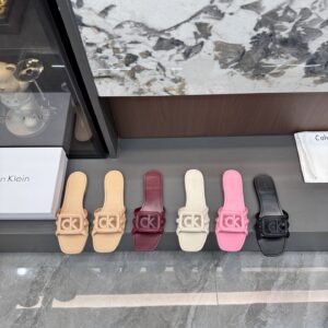 כפכפים קלווין קליין