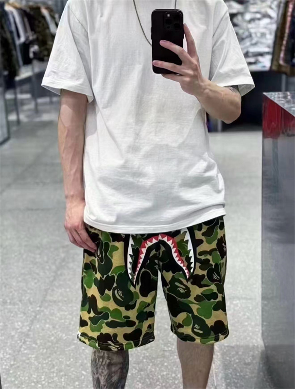 מכנסיים קצרים BAPE – תמונה 3