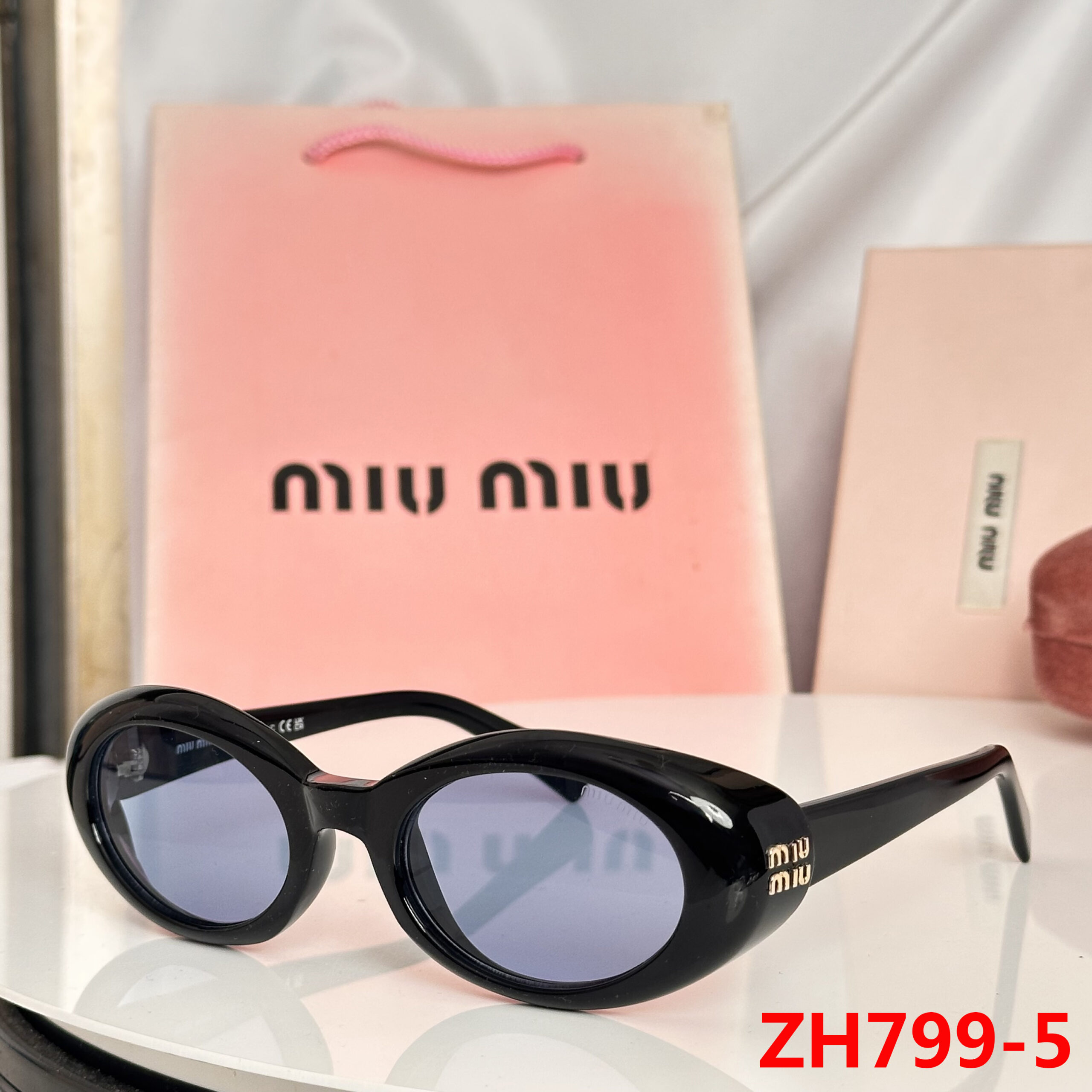 משקפי שמש מיו מיו – תמונה 7