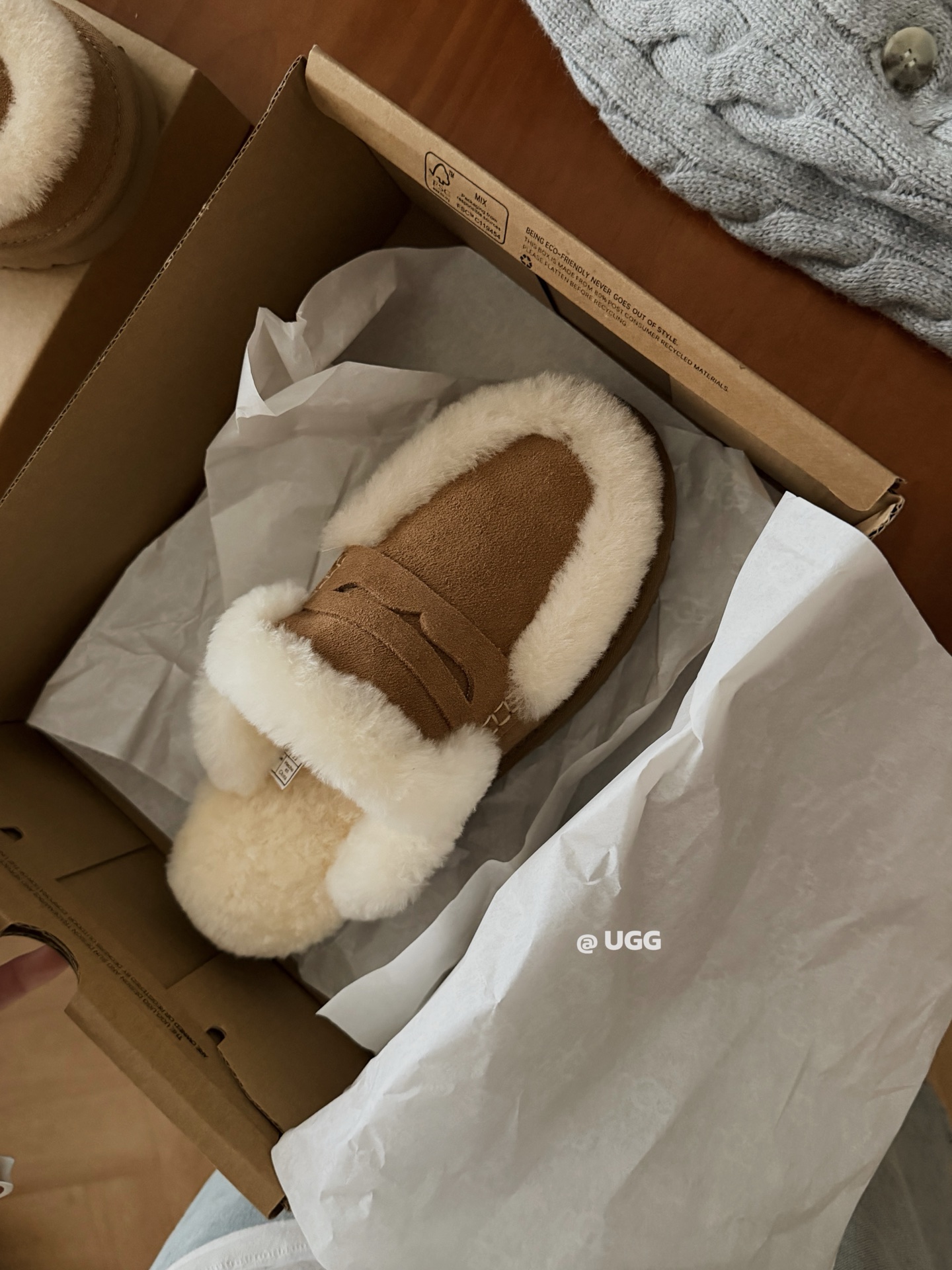 נעלי קלוג UGG – תמונה 13