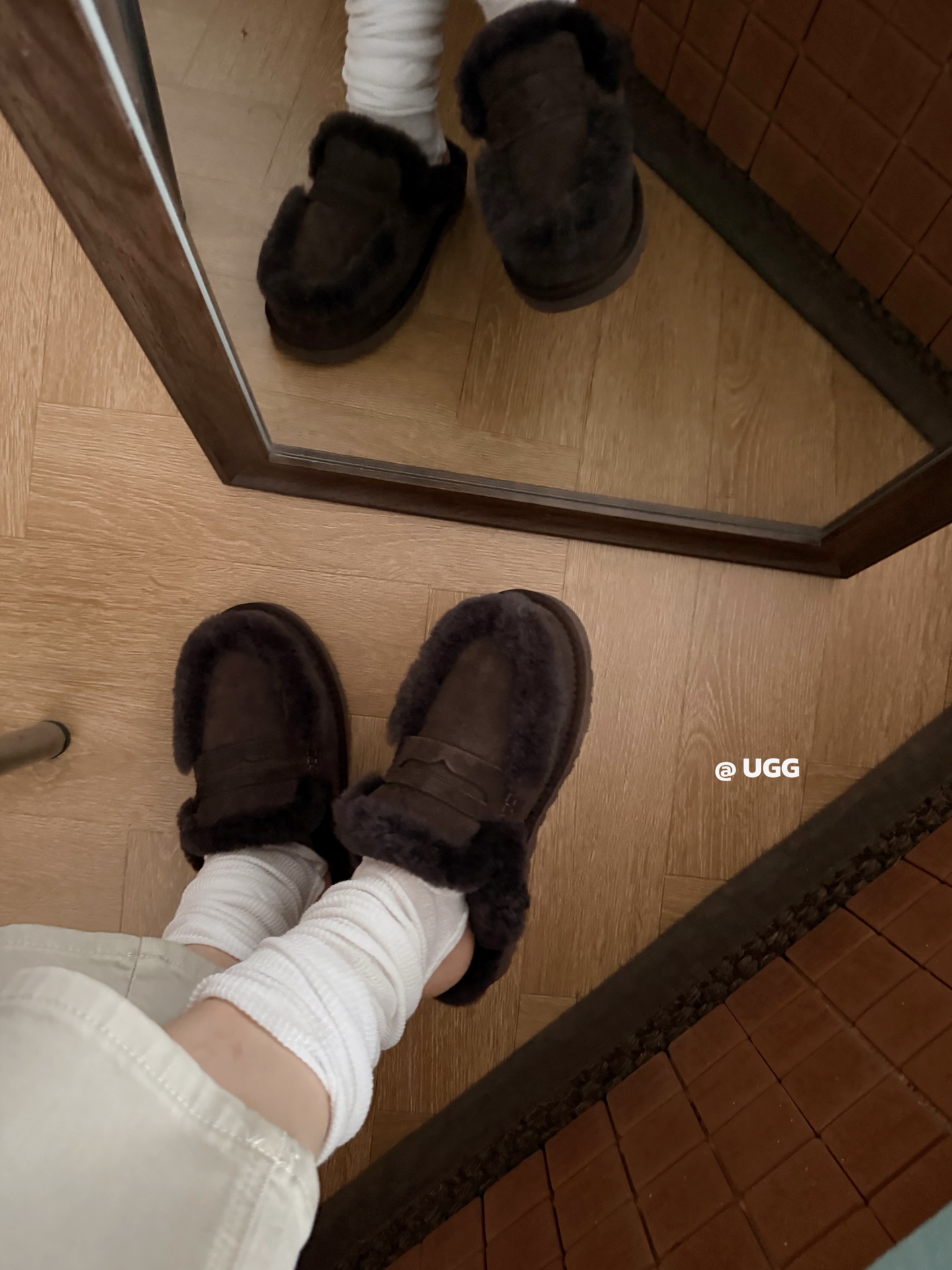 נעלי קלוג UGG – תמונה 11