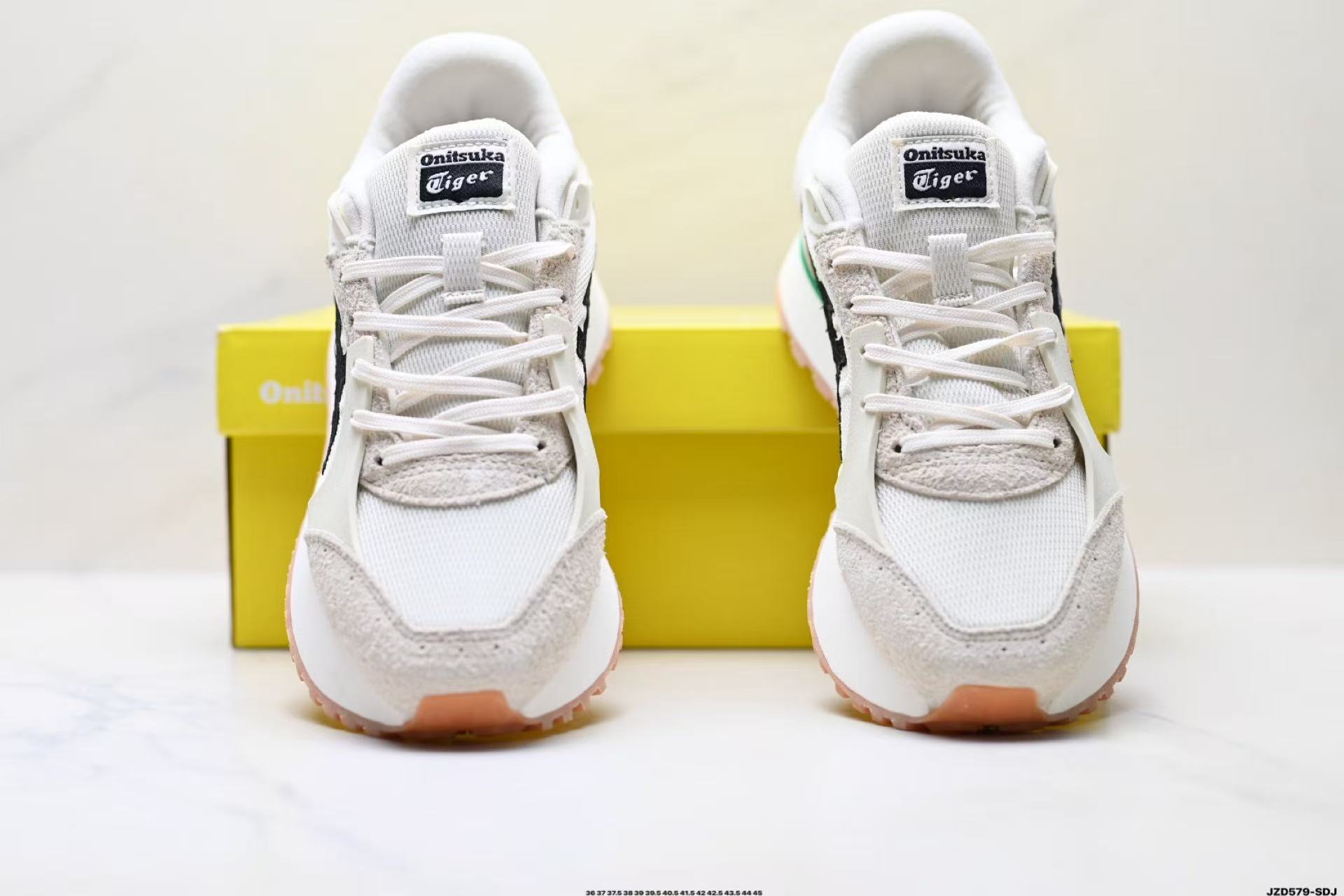 אסיקס Onitsuka Tiger MOAGE – תמונה 13