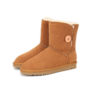 מגפיים UGG דגם כפתור
