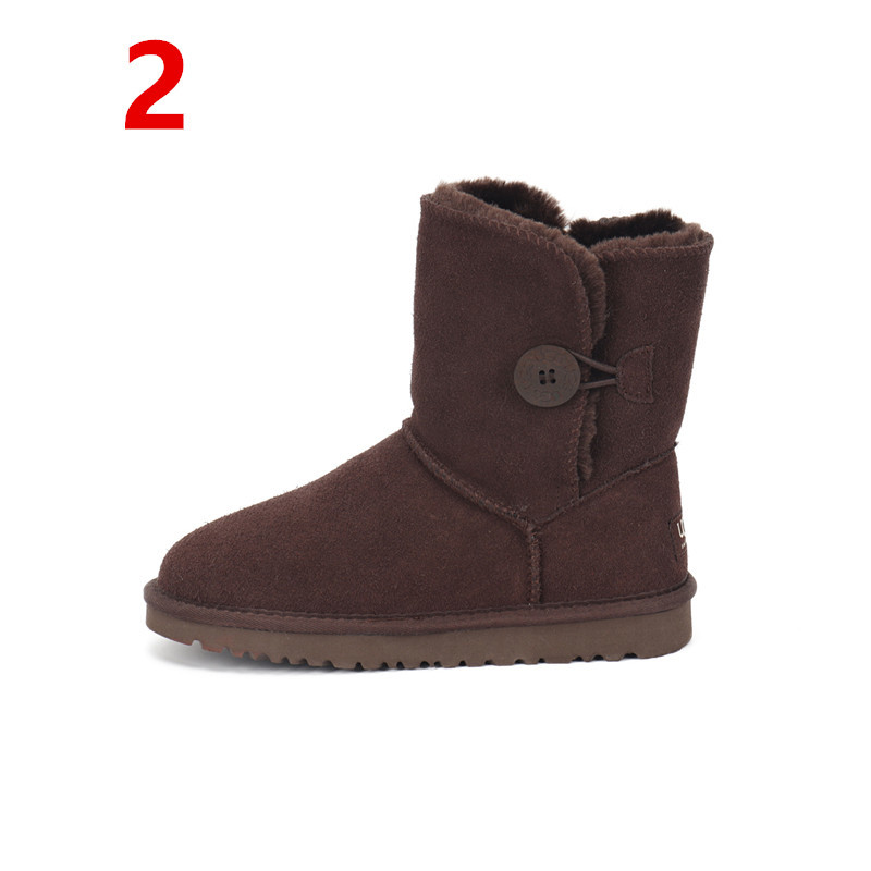 מגפיים UGG דגם כפתור – תמונה 18