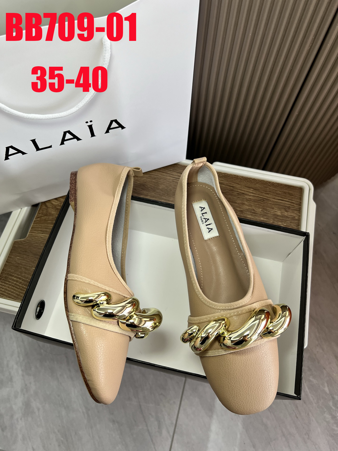 נעלי בובה ALAIA – תמונה 3