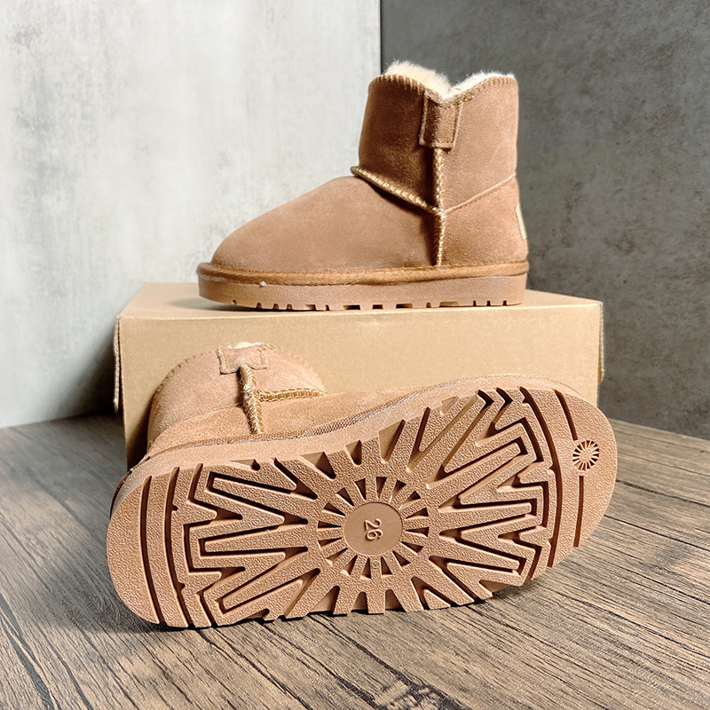 מגפיים UGG לילדים – תמונה 3