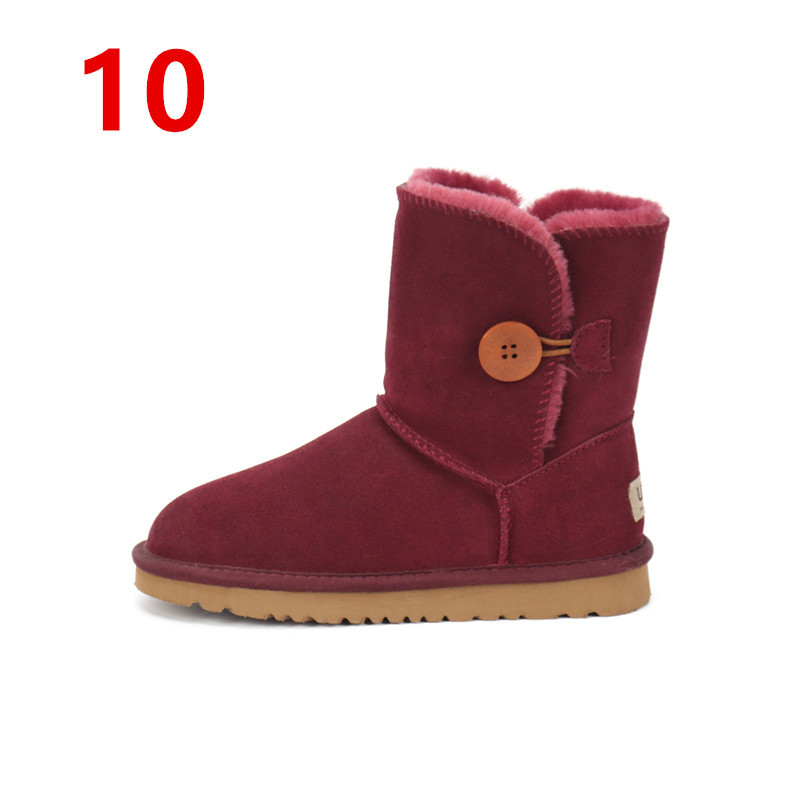 מגפיים UGG דגם כפתור – תמונה 10