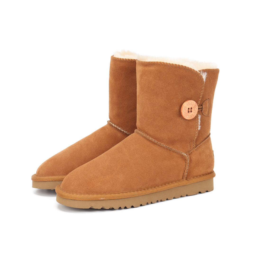 מגפיים UGG דגם כפתור – תמונה 5