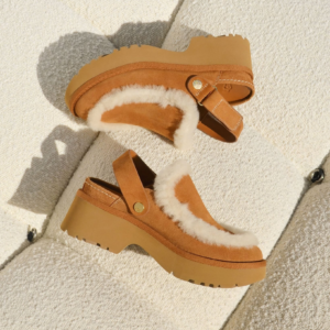 UGG אסמי קלוג