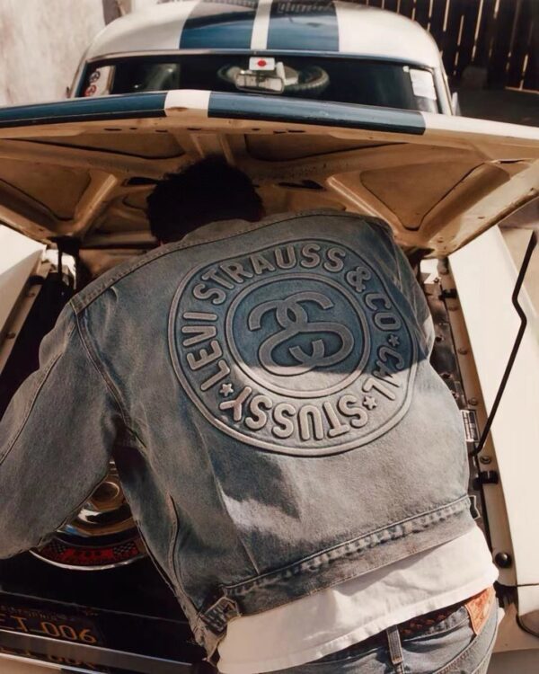 ג'קט ג׳ינס ליוויס שתפ stussy